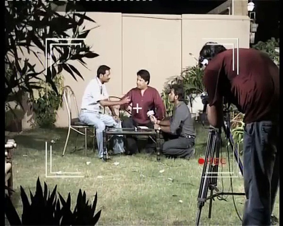 See Why Umar Sharif Slapped a Man During a Live Interview