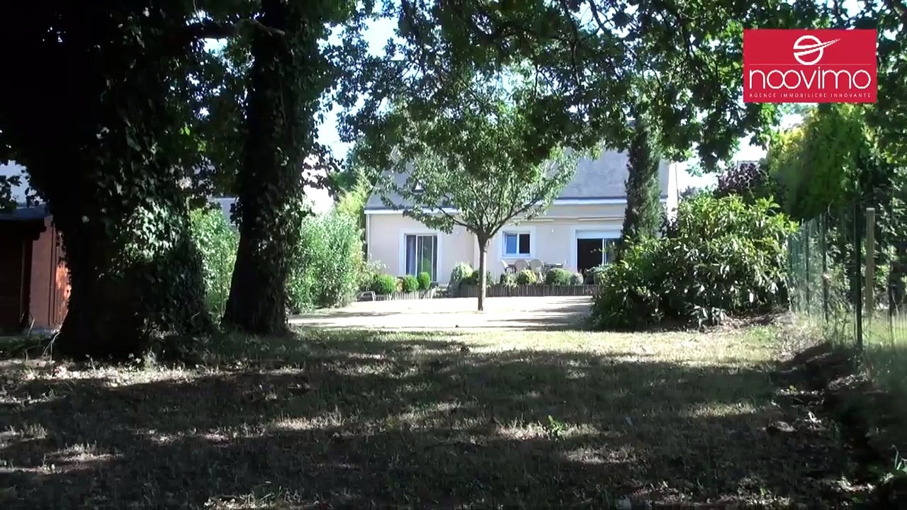 Orvault (44) - Vente maison contemporaine avec jardin arboré. Entre Sautron et Orvault bourg