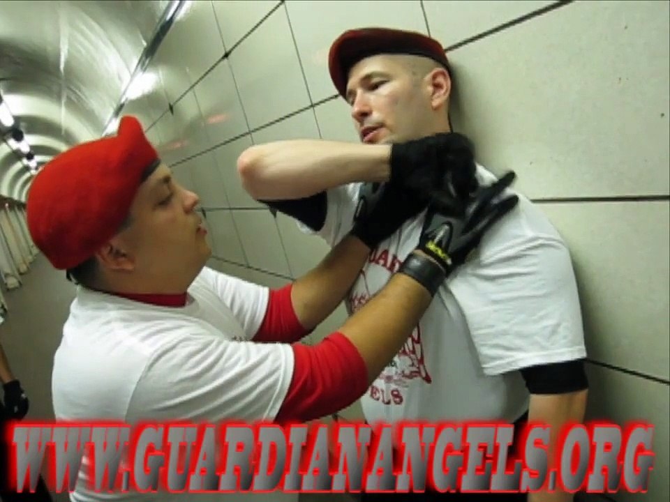 GUARDIAN ANGELS TRAINING CHICAGO CHAPTER CLOSE COMBAT TECHNIQUES