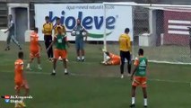 Ronaldinho scores 3 fantastic goals in his first Fluminense training 2015