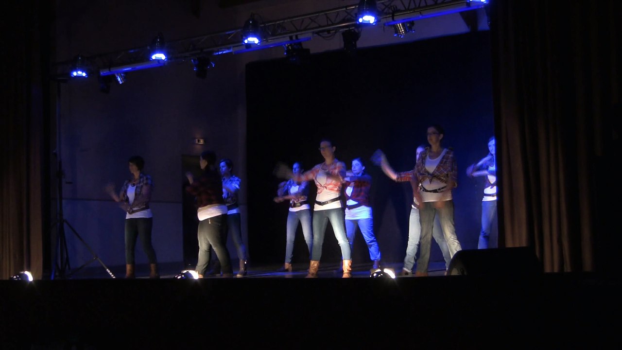 les ADULTES (Timber) Gala de danse du 20 JUIN 2015 ESTISSAC