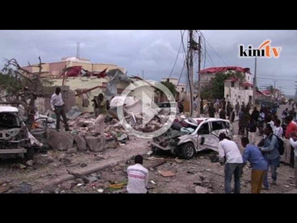 At least six dead in bomb blast at Mogadishu hotel