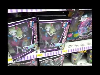 The Doll Hunters Looking for that Picture Day Operetta!