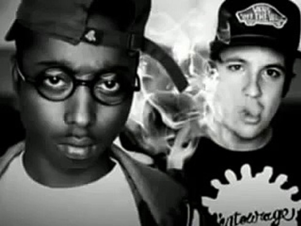 Nekfeu ft. Guizmo Bapteme de l'air + Lyrics - (SoundCloud)