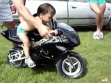 beba vozi motor