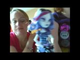 Monster High Catrine DeMew Review