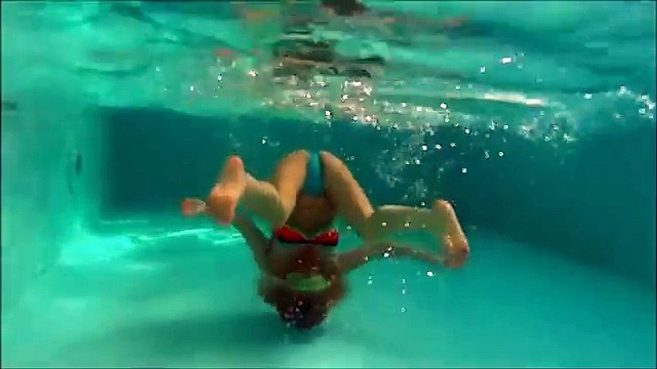 Creedence   Mdnight Special     having fun underwater in the pool 21JUL2013