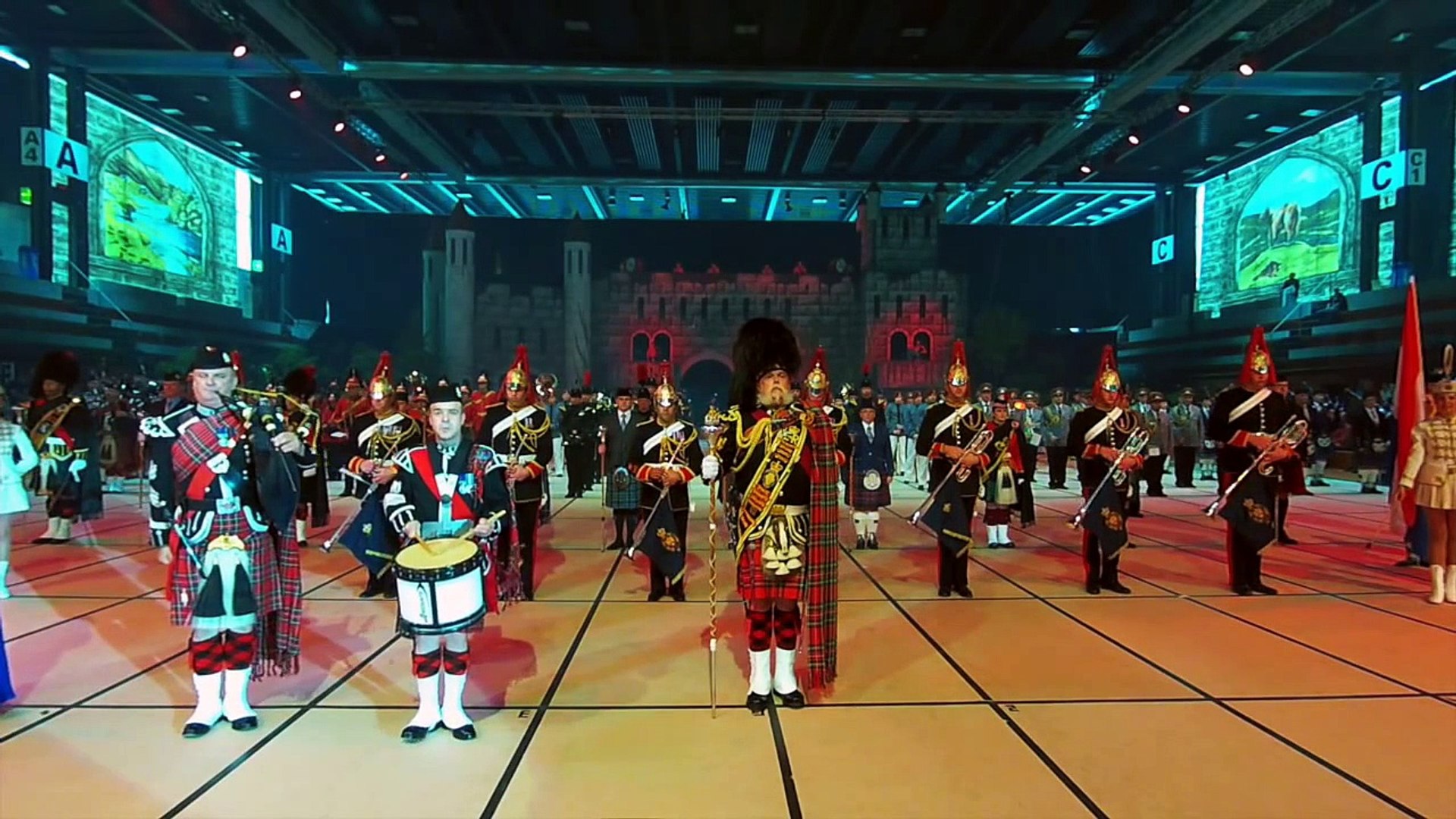 Tattoo St Gallen 2014 Finale Arrival Highland Cathedral Video Dailymotion