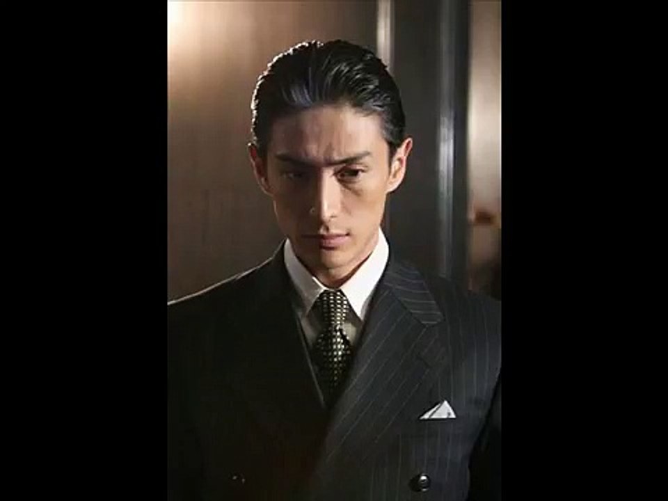 伊勢谷友介が英語を披露　JAPAN MOVE UP