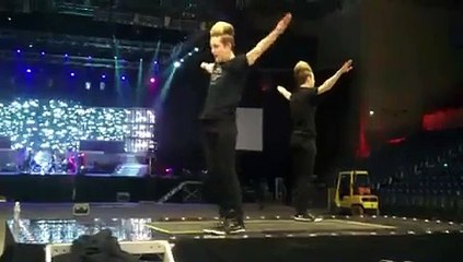 UNDER PRESSURE (ICE ICE BABY) JEDWARD