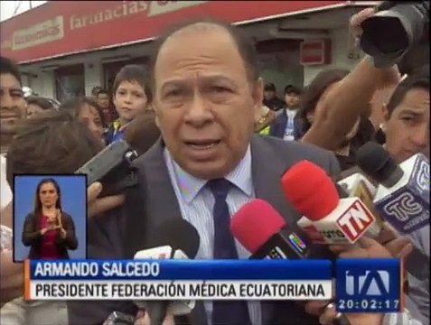 Los médicos entregan a la Asamblea su propuesta de reformas al Código Penal