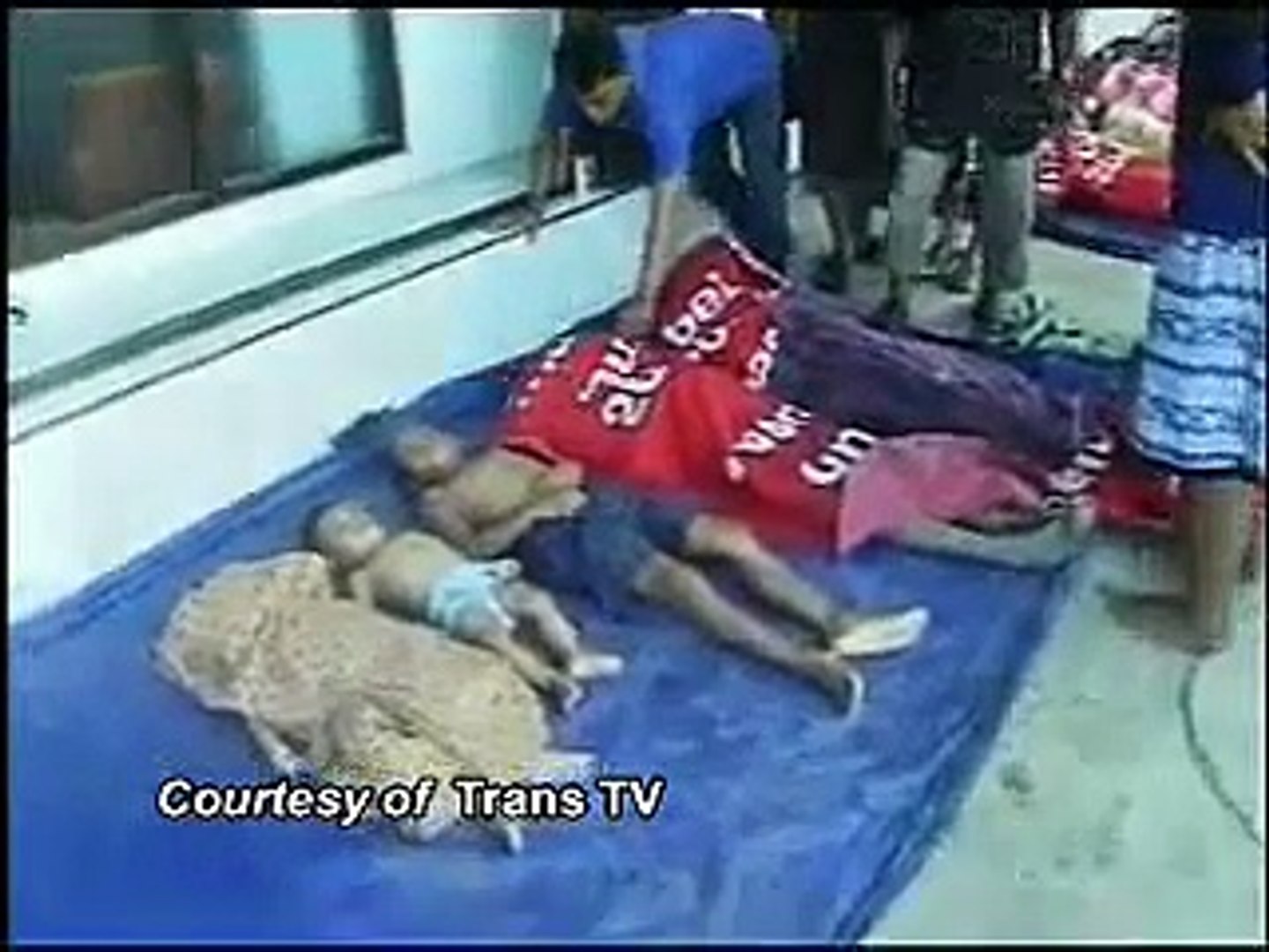 ⁣Indonesia Tsunami disaster - Indonesian