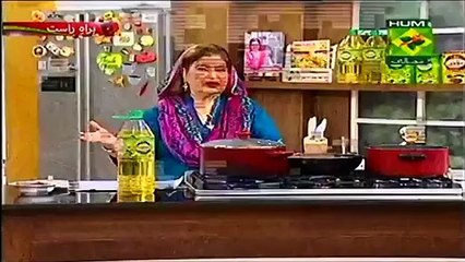 chicken shahjahani with saffron rice rings