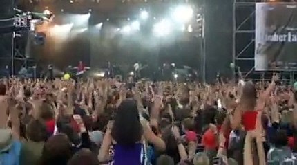 Wir Sind Helden - Denkmal - Live @ Taubertal Festival (2004)