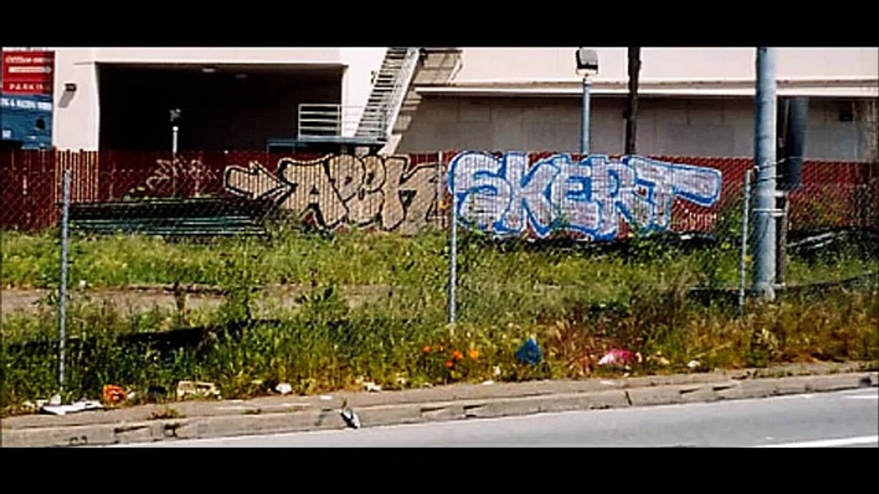 ADEK BTM GRAFFITI BOMBING