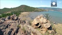 Invasione eccezionale di alghe nel lago Baikal in Russia