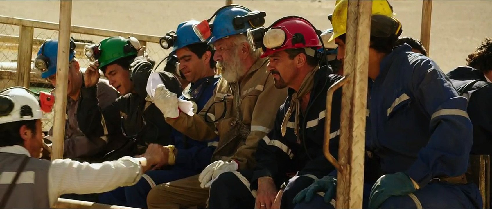 Trailer : The 33 avec Antonio Banderas et Juliette Binoche (VO)