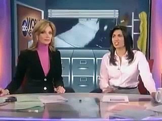 Girl Sends sexy Message to Dad by Accident