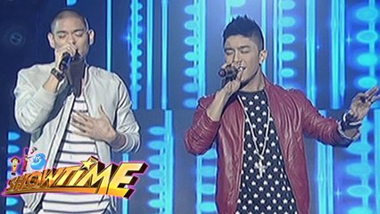 Jay-R, Kris Lawrence sing "Bakit Pa Ba" & "Kung Malaya Lang Ako" on   It's Showtime