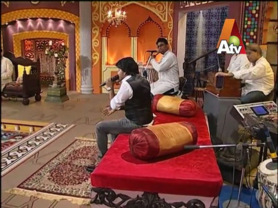 Kadi Aa way Mahi Gal Lag way Tairi Deed Gareeban Da Haj Way by Asad Abbas