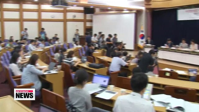 Rift deepens between rival parties over spy agency scandal