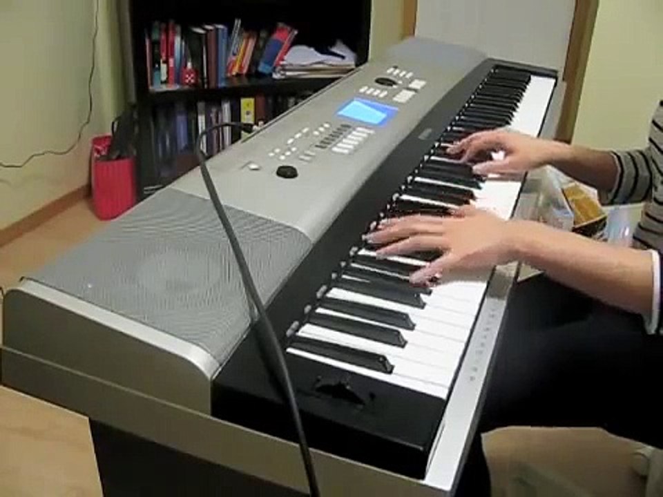 Maroon 5 - Payphone ft. Wiz Khalifa (HQ piano cover)