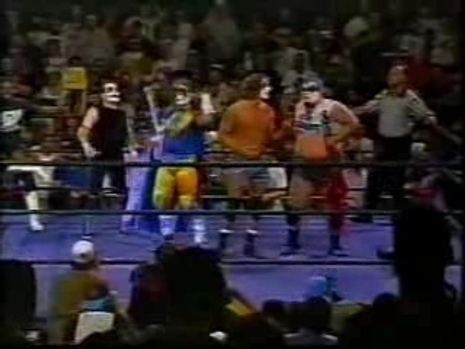 ECW Kiss Debut