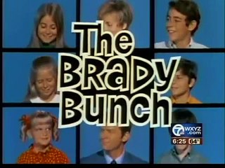 Mike Lookinland and Susan Olsen from The Brady Bunch