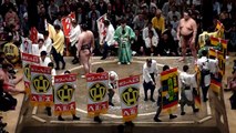 Sumo Yokozuna Hakuho fight