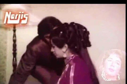 KAR LE DIL KI BAAT..., MUKESH & Lata Mangeshkar