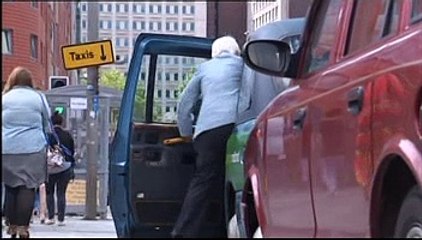 Birmingham: Taxi drivers fury at £1,000 per year charge from New Street Station