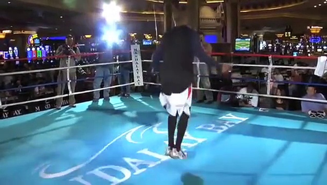 Roy Jones Jr pre-fight workout montage