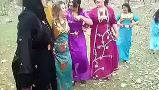 Pashto Local Mast Afghan Sexy Girl Dance 2015 Video Dailymotion 