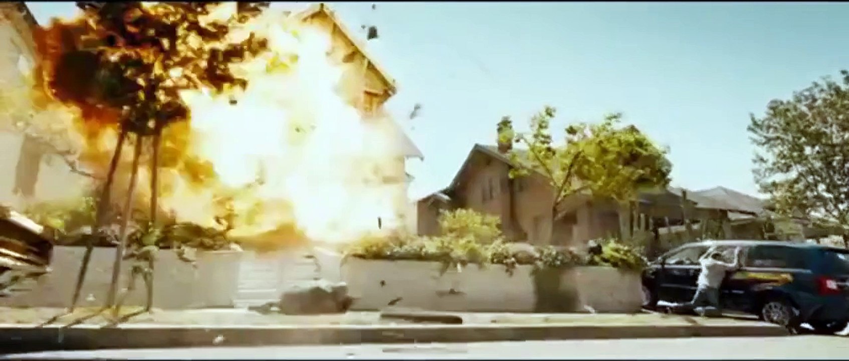 Wiz Khalifa & Iggy Azalea - Go Hard or Go Home (Furious 7 Scene)
