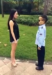 Gái xinh bị Đại gia Trần Sơn troll vãi lồi :)