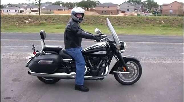 Stratoliner / Roadliner with Vance and Hines Exhaust Pipes