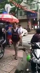 Kiss Cam - Hot Girl VN - Funny Video