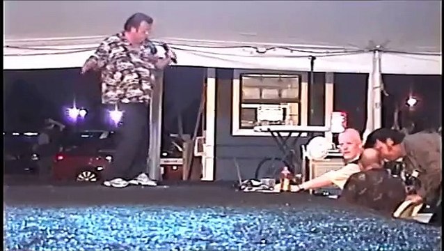 Open mic 'One Night' Elvis Week 2012 (video)