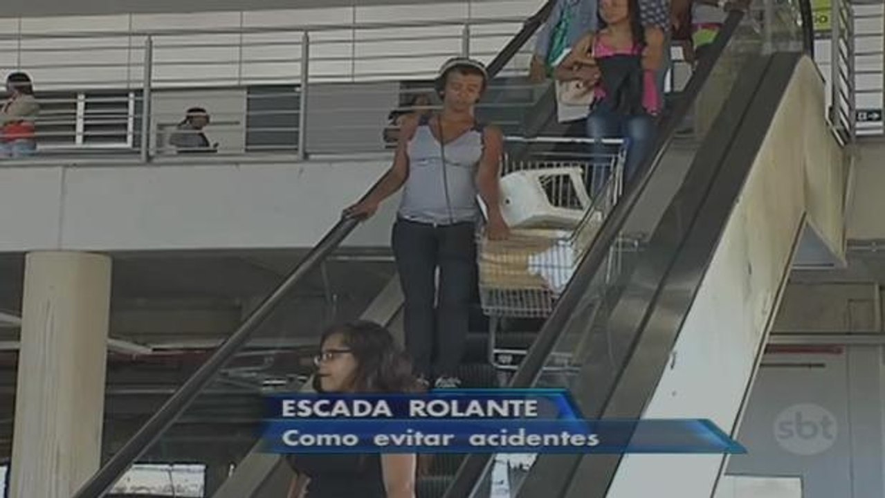 Jornal do SBT mostra como evitar acidentes em escadas rolantes