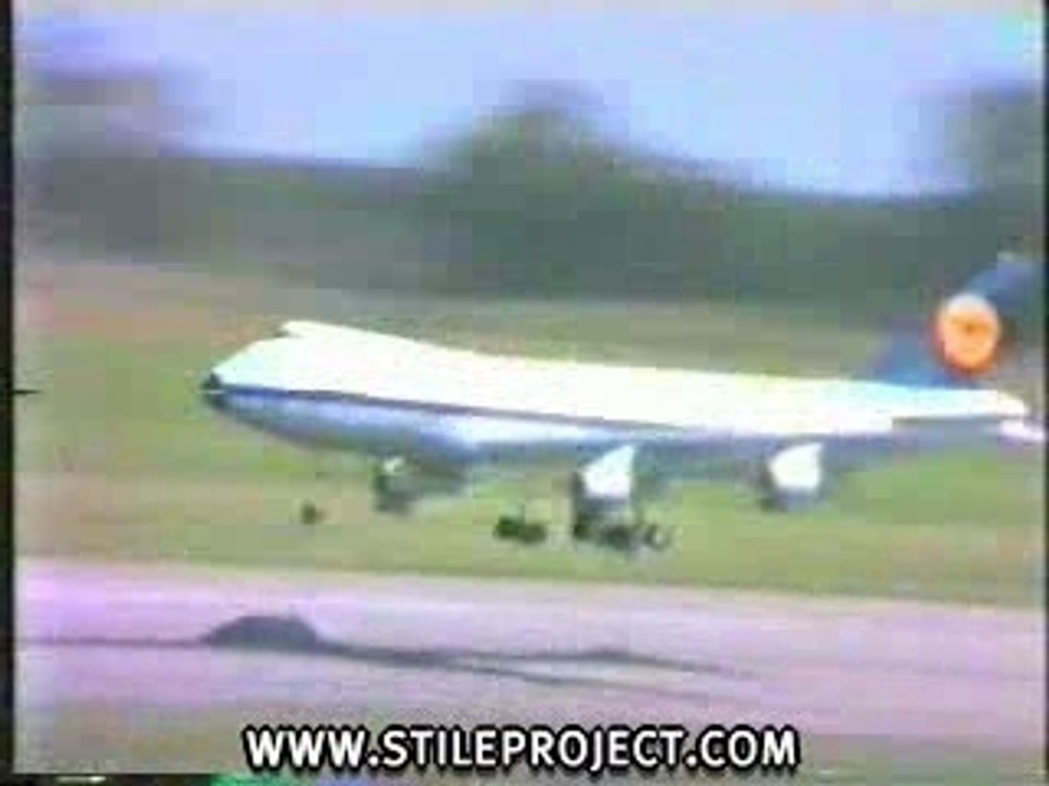 Modelisme - Accident D'Avion Drole