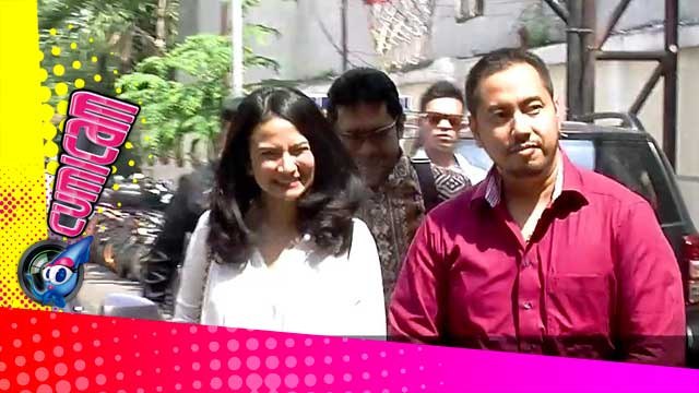 Vanessa Angel Mengadu ke Komnas Perempuan - Cumicam 31 Juli 2015