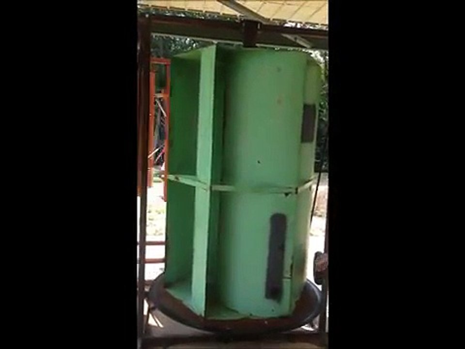Hurricane wind Power Reviews - VAWT Vertical axis Hurricane wind Turbine reviews