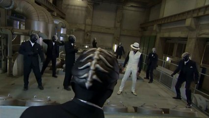 Kamen Rider Skull. Henshin