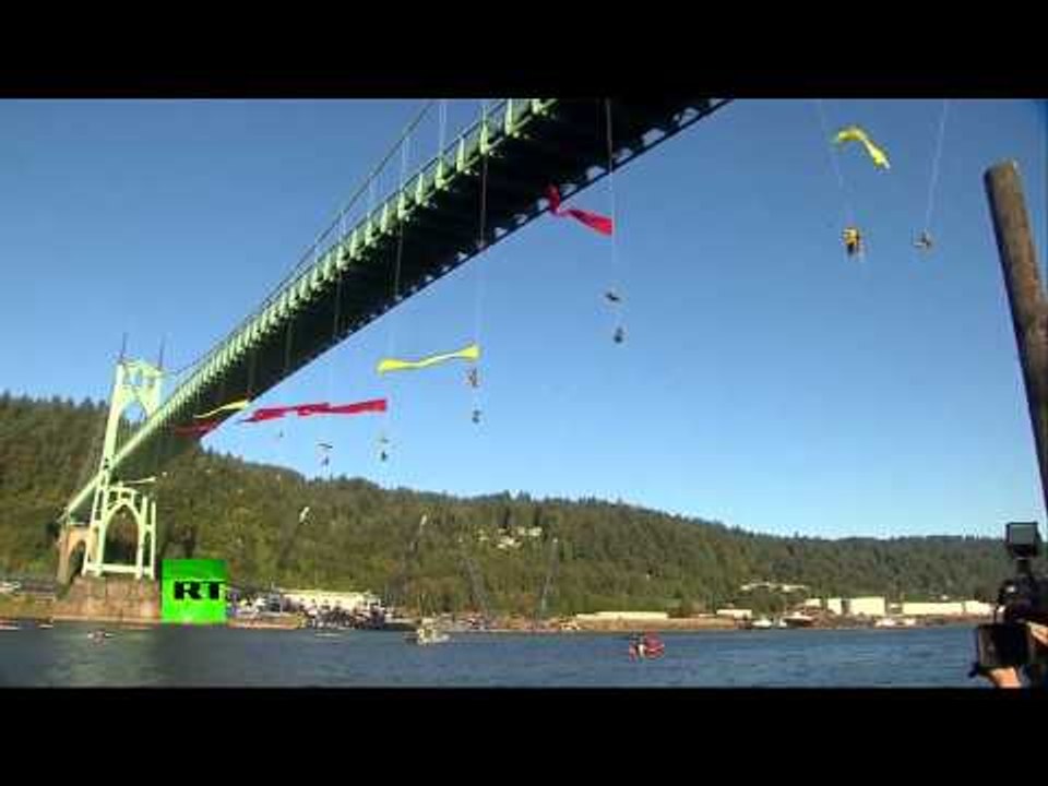 Shell No: Greenpeace activists go extreme to block icebreaker from reaching Arctic oil rig