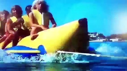 Jaws the revenge:banana boat scene