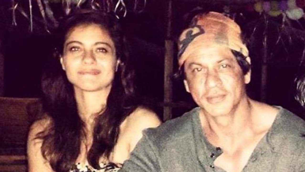 Shahrukh Khan & Kajol PARTIES Hard In BULGARIA
