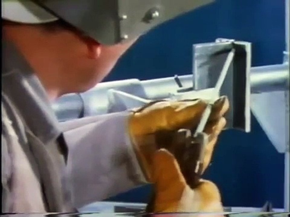 被覆アーク溶接　教材　１０　立て向き溶接　下進法