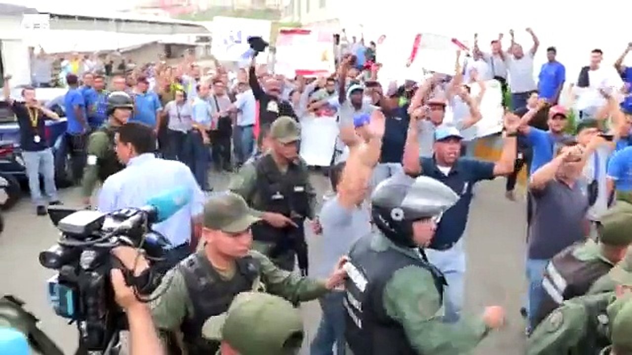 Oposición venezolana cree que desalojo de empresas busca sembrar inestabilidad