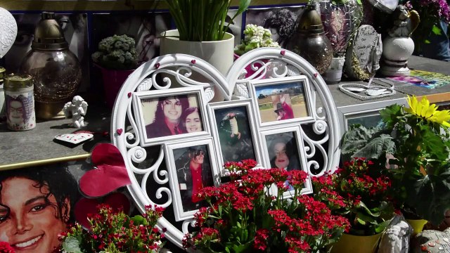 Disputed German Michael Jackson memorial may have to beat it
