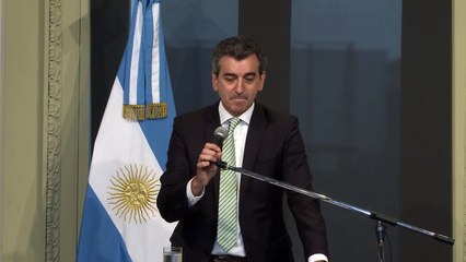 Randazzo: "Los sindicalistas del Sarmiento llevan 127.900 horas de paro".